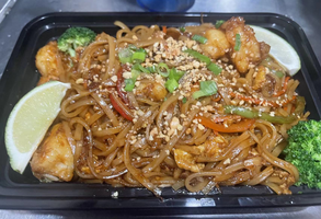 Shrimp pad Thai